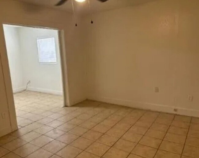 Foto del edificio - Cozy 2 Bedroom Home