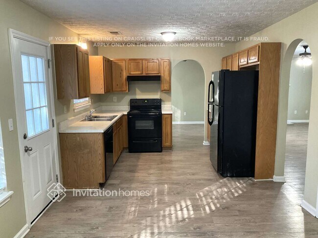 Foto del edificio - 4419 Ashlyn Rebecca Dr SW