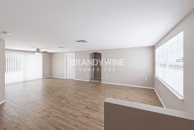 Building Photo - 7815 Treasure Pointe Dr