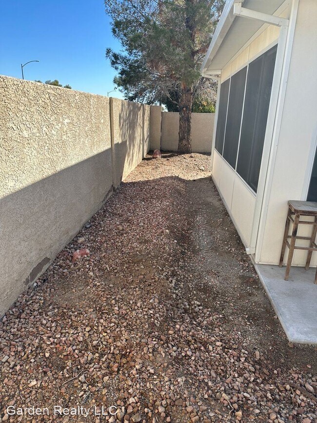 Building Photo - 3 br, 2 bath House - 10048 Cambridge Blue Ave