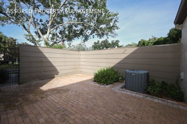 Foto del edificio - 301 Dryberry Way