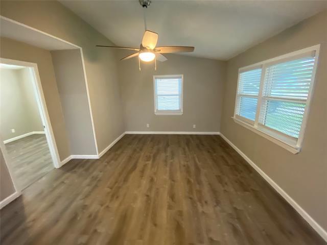 Building Photo - 332 Cresthill Dr