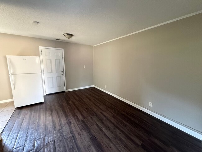 Foto del edificio - 3408 Glen Park Dr NW