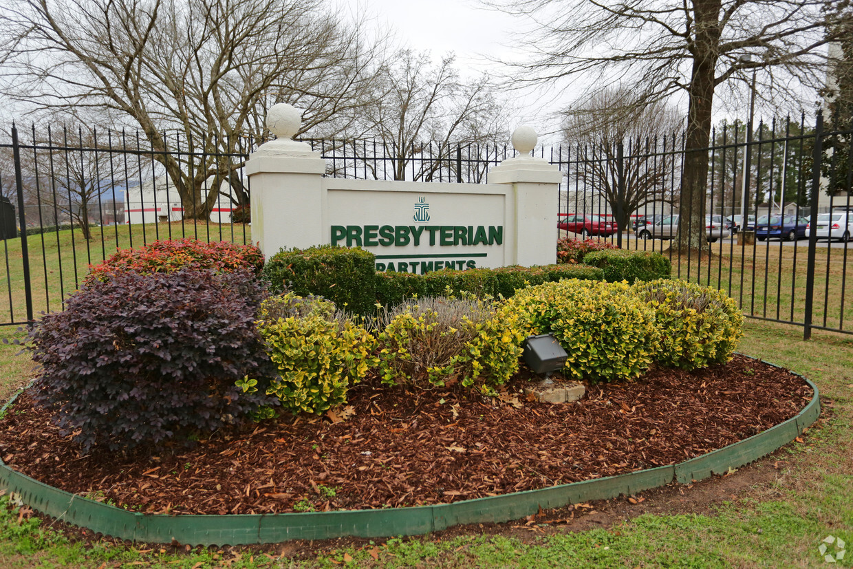 Foto principal - Presbyterian Apartments