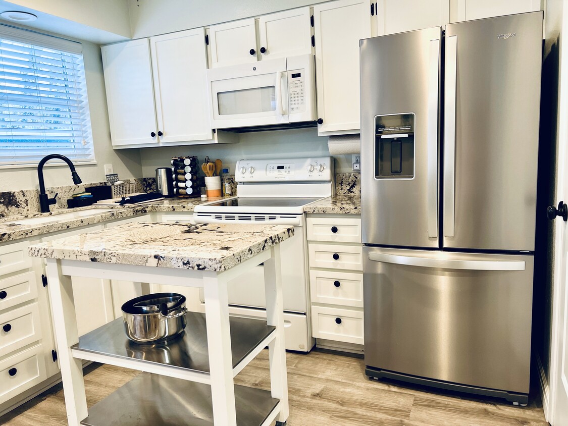 8766 S 620 E, Sandy, UT 84070 Townhome Rentals in Sandy UT