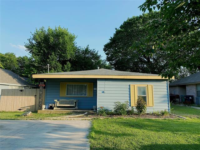 Building Photo - 930 E Prairie St