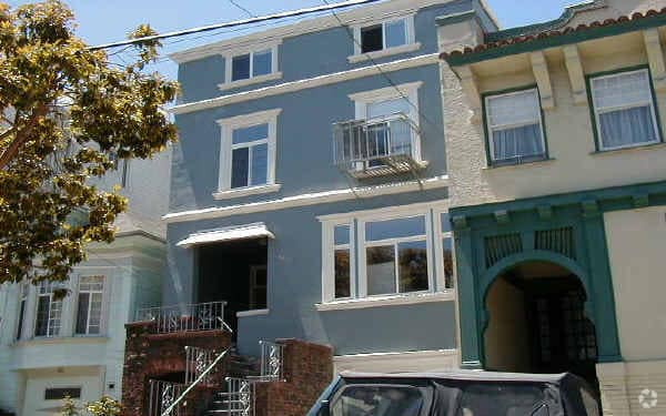 Foto del edificio - 567-569 12th Ave