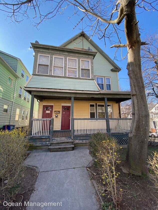 Primary Photo - 186 Sheffield Ave