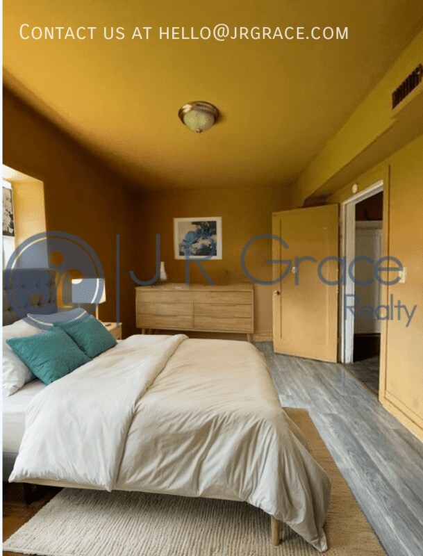 Foto del edificio - 2BED -1 BATH APARTMENT / RENT NOW!