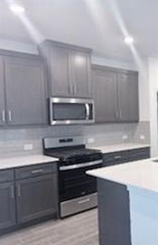 Foto del edificio - 733 Santa Lucia Dr