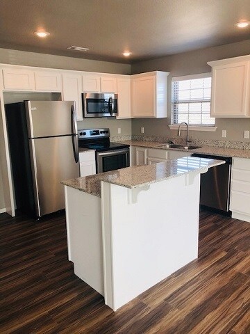 Foto del edificio - 2809 W Blackstone Crossing