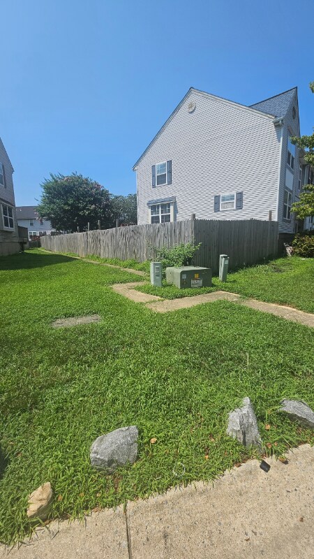 Building Photo - 17 Winton Ln