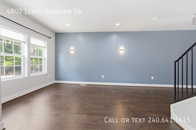 Foto del edificio - 4802 Leroy Gorham Dr