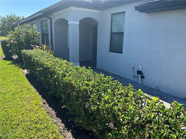 Foto del edificio - 14003 Pine Lodge Ln