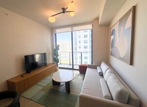 Building Photo - 11 NE 6th St