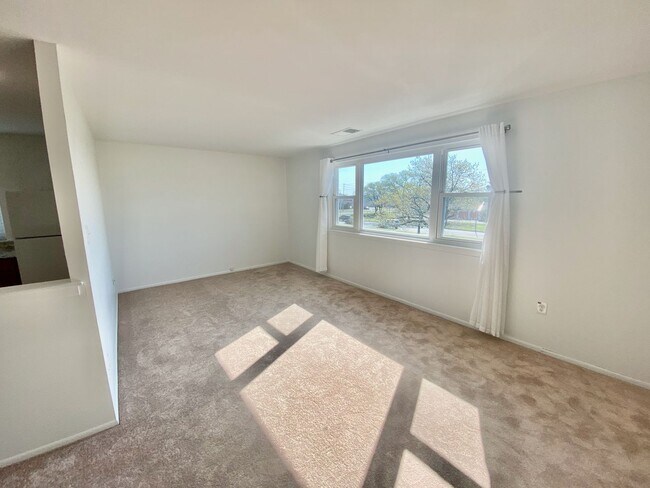 Building Photo - 7023 Lindbergh Blvd