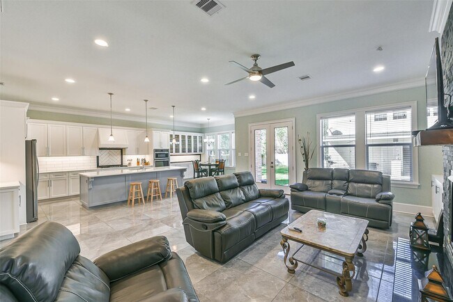 Foto del edificio - 18659 Clover Path