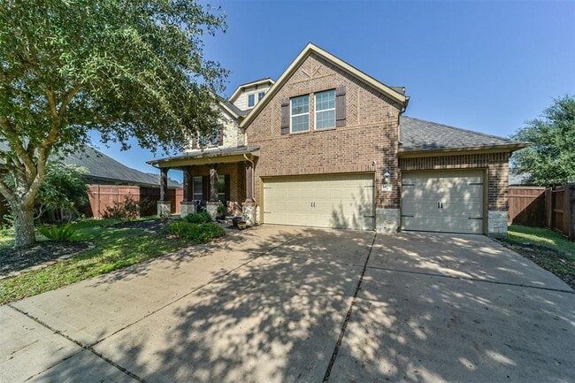 Building Photo - 6207 Holly Oaks Court