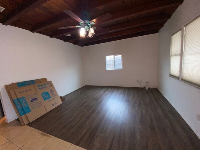 Building Photo - 1512 W 223rd St