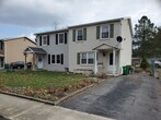 Foto principal - 3bd 1.5ba pet friendly, central A/C, fence...