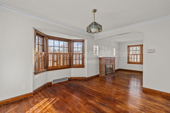 Foto del edificio - 1150 N Florissant Rd