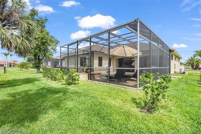 Building Photo - 2324 SW 54th Ln