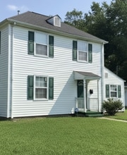 Building Photo - 946 20th St