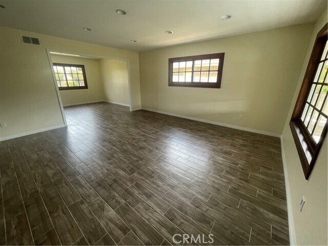 Building Photo - 9121 Mahalo Dr