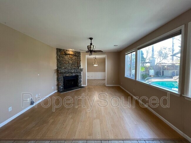 Building Photo - 1765 Bella Terra Dr