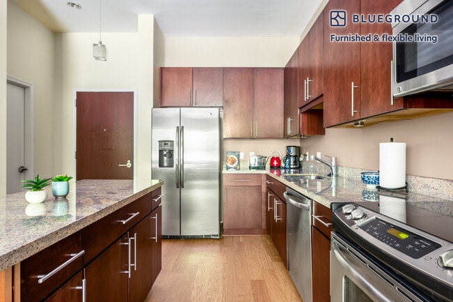 Foto del edificio - 2221 I St NW