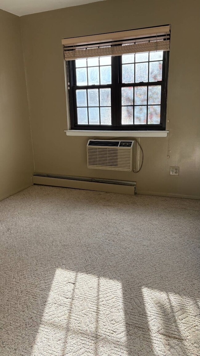 Building Photo - 220-75-220-67 67th Ave