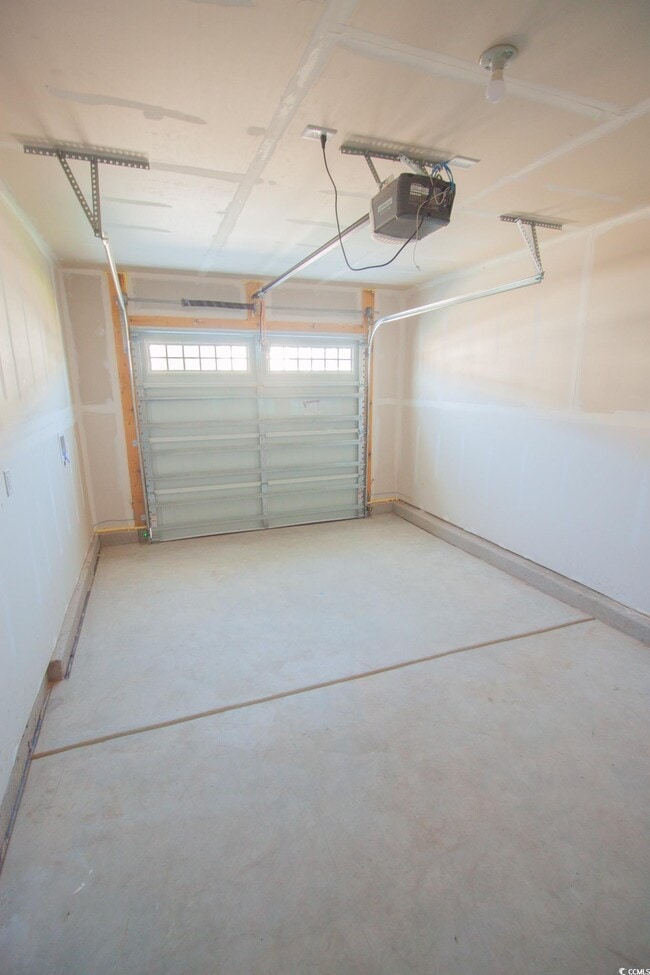 Building Photo - 261 Christiana Ln