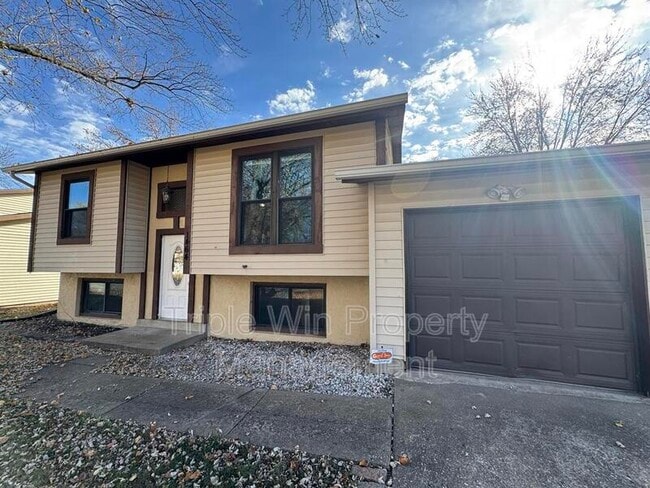 Building Photo - 1464 Monopoly Dr