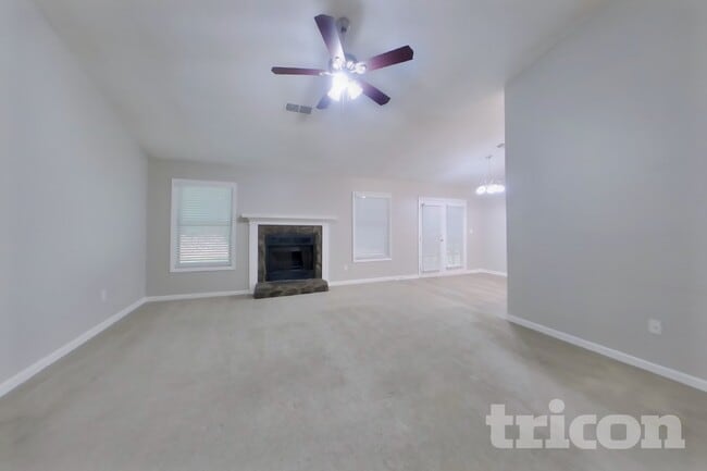 Building Photo - 4486 Lindsey Dr SW