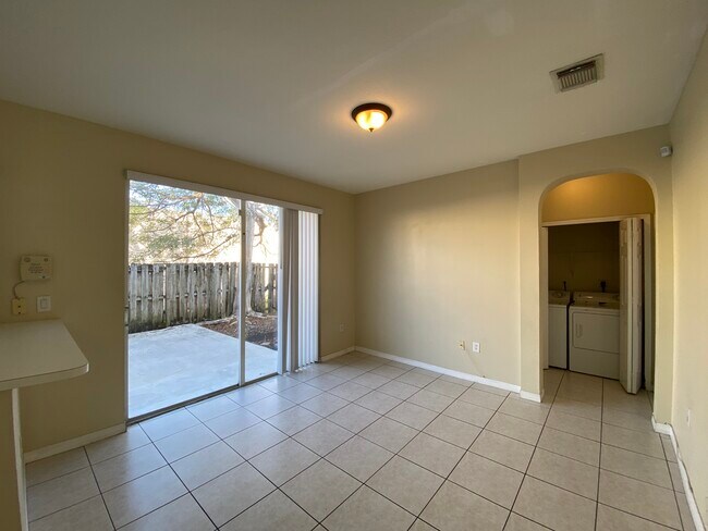 Building Photo - 27563 SW 137th Ct