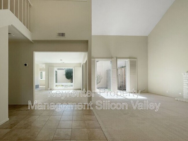 Building Photo - 1927 Amalfi Way