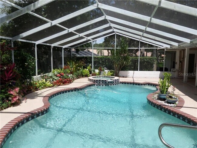 Foto del edificio - 3601 Garden Lakes Clenet