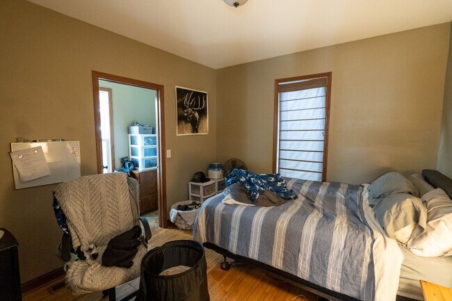 Foto del edificio - 1101 22nd Ave SE