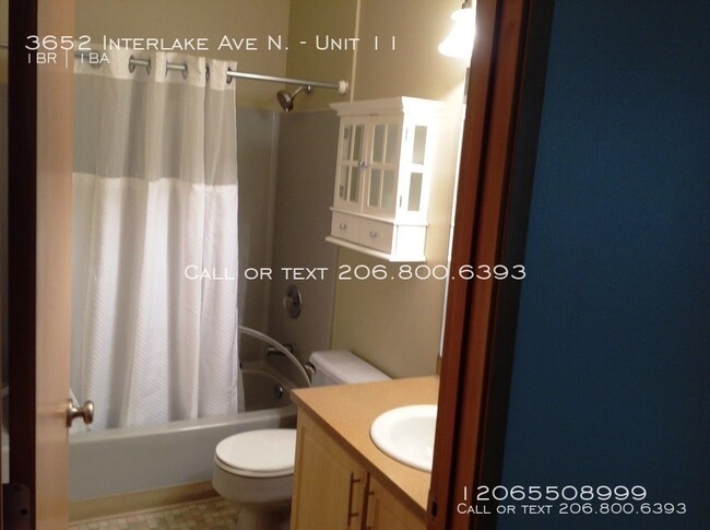 Foto del edificio - 3652 Interlake Ave N