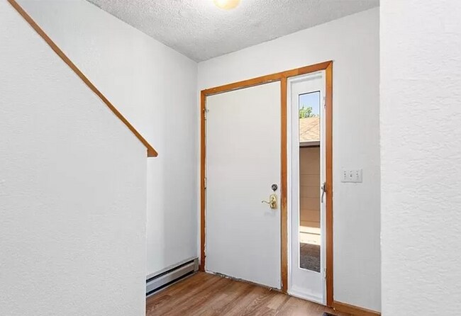 Foto del edificio - Townhome in the Billings Heights | Pet Friendly + Garage
