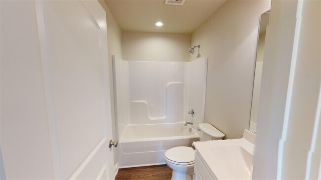 Foto del edificio - 7175 Seagraves Ct