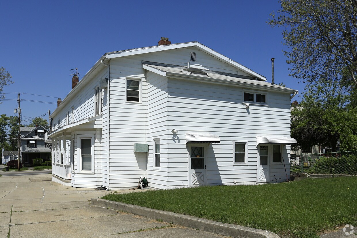 Foto del edificio - 4963 E 71st St