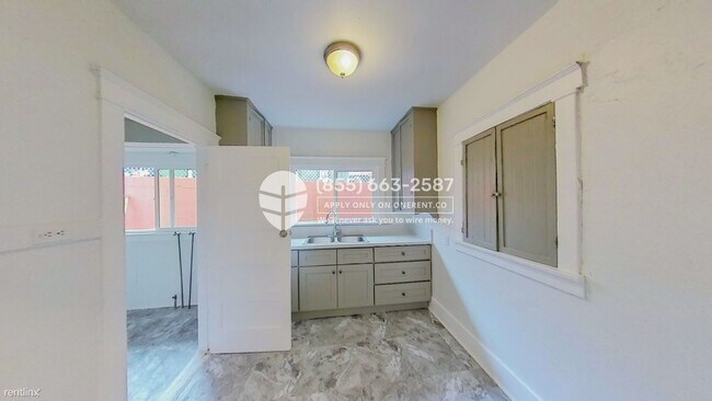 Foto del edificio - 2222 1/2 Clifford St