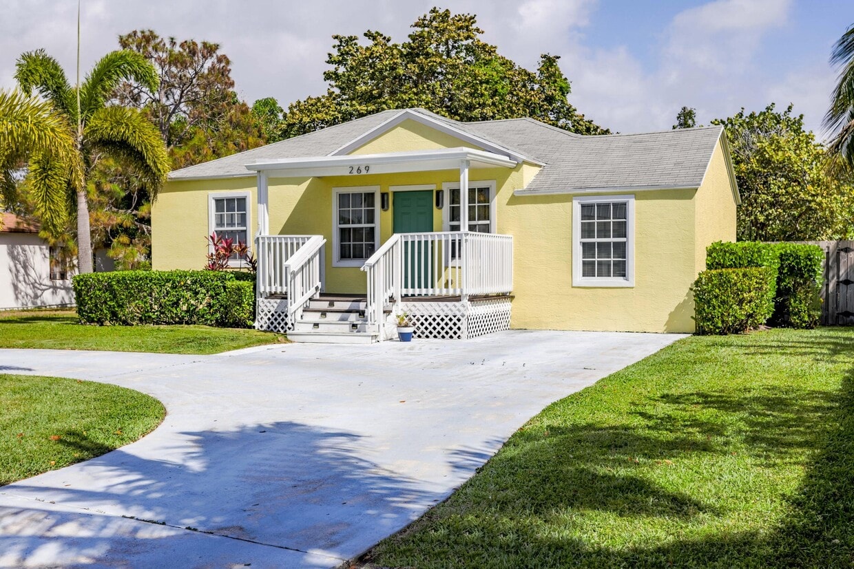 Foto principal - 269 NE 16th St