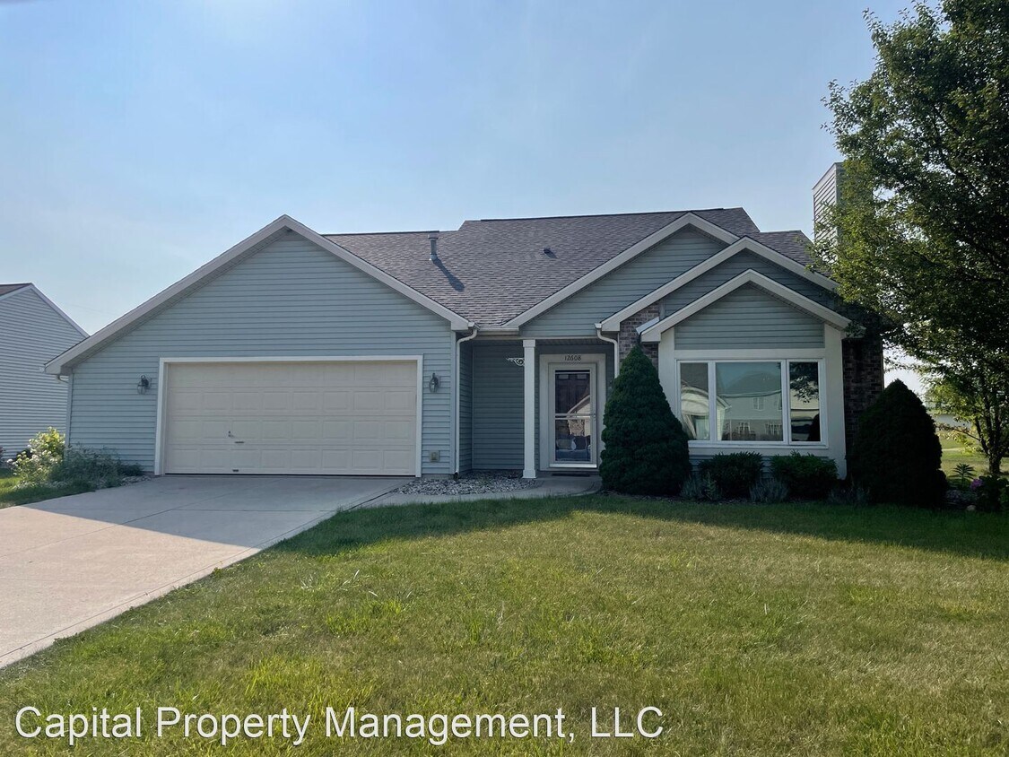 Foto principal - 3 br, 2.5 bath House - 12608 Stoneboro Ct