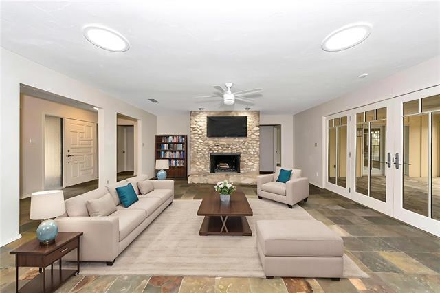 Building Photo - 26 Bounty Rd E