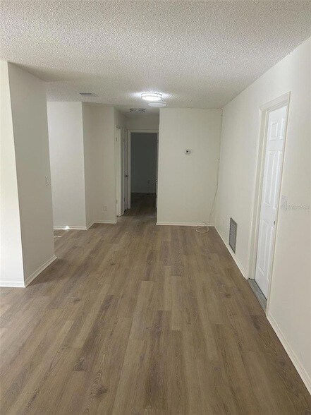 Foto del edificio - 11301 110th Ave N