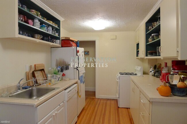 Building Photo - 3 br, 1 bath House - 54 Grove Hill Park