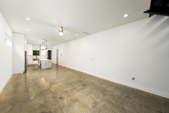 Foto del edificio - 3401 Werner Ave