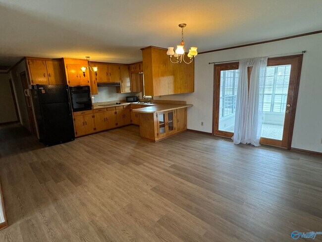 Foto del edificio - 27839 Mooresville Rd